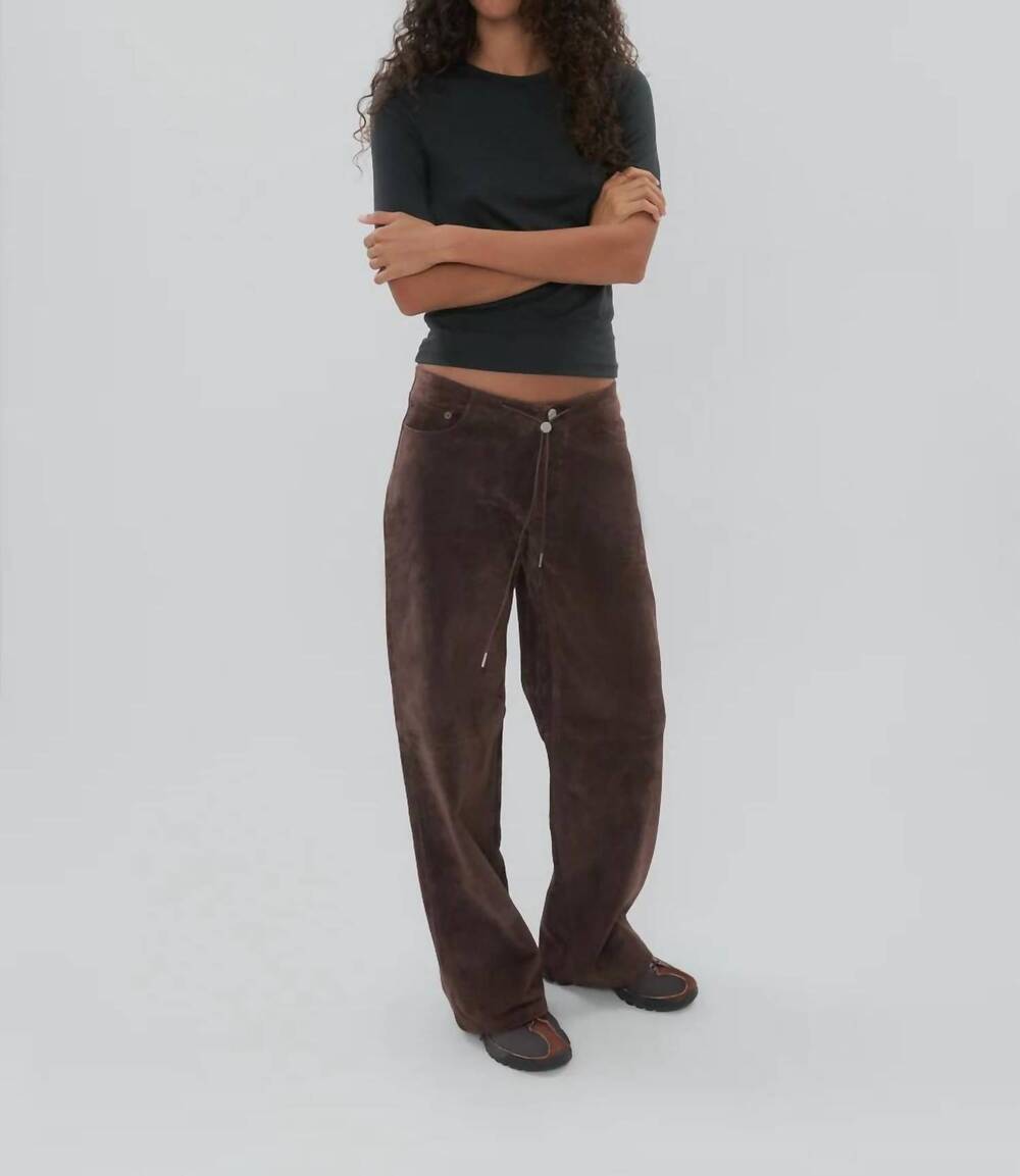 NEW STILL HERE women's cool jeans in chocolate suede